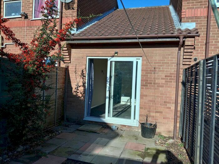 1 Bedroom House To Rent In One Bed House St Nicholas Close, Boston, PE21