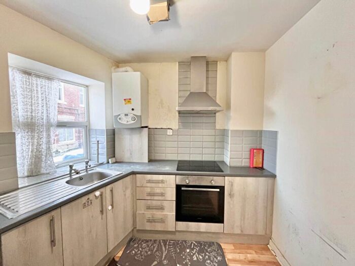 2 Bedroom Flat To Rent In Cleveland Road, Sunderland, SR4