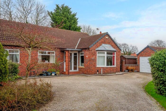3 Bedroom Detached Bungalow For Sale In Elvington Park, Elvington, York, YO41