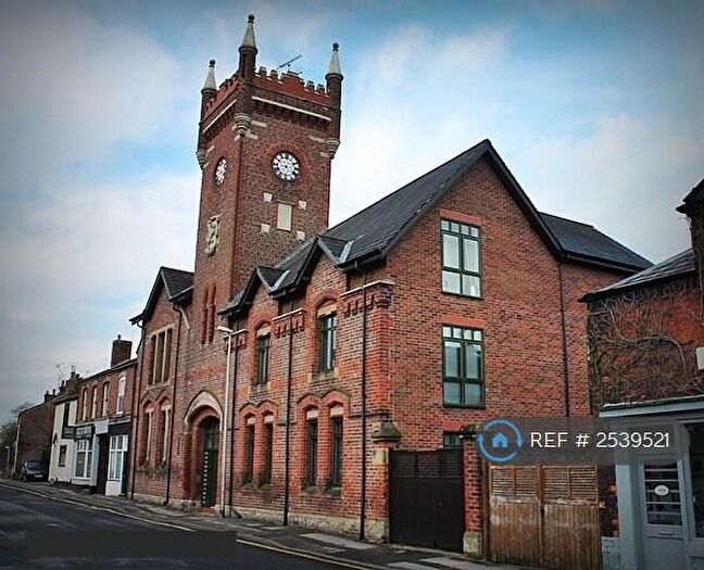 2 Bedroom Flat To Rent In Bridge Street, Macclesfield, SK11