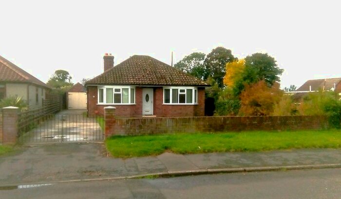 2 Bedroom Bungalow To Rent In Godfrey Road, Norwich, NR10