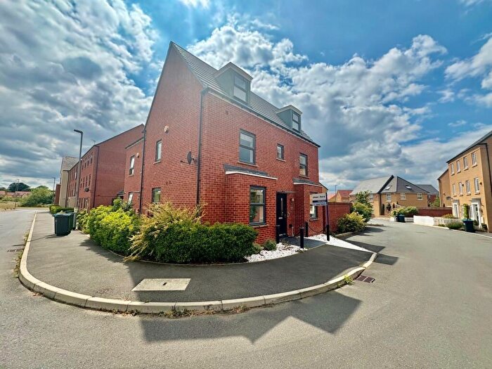 4 Bedroom Semi-Detached House For Sale In Courtenay Croft, Eagle Farm South, Milton Keynes, MK17