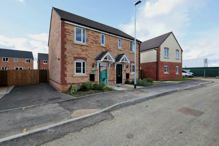 2 Bedroom Semi-Detached House For Sale In Herring Road, Weston, Spalding, PE12