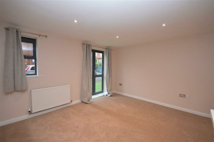 2 Bedroom Apartment To Rent In Station Road, Kettering, NN15