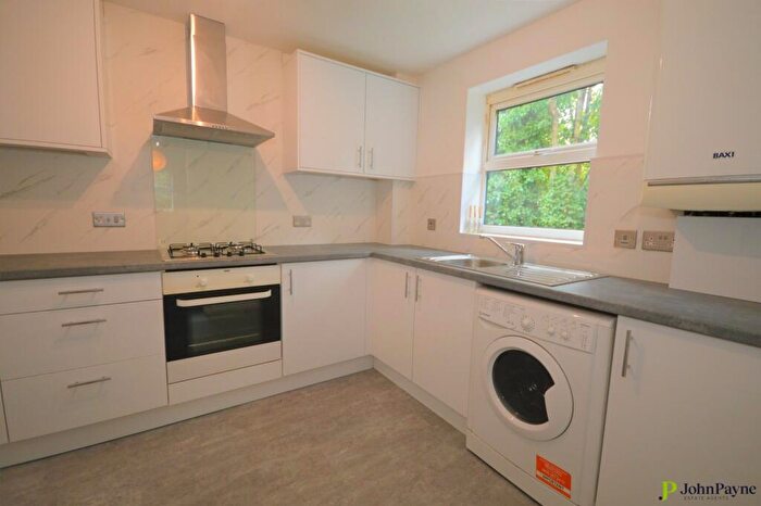 2 Bedroom Apartment To Rent In Hamilton Court, St Nicholas Street, Radford, Coventry, CV1