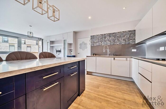 2 Bedroom Flat To Rent In Naomi Street, Nyland Court, SE8