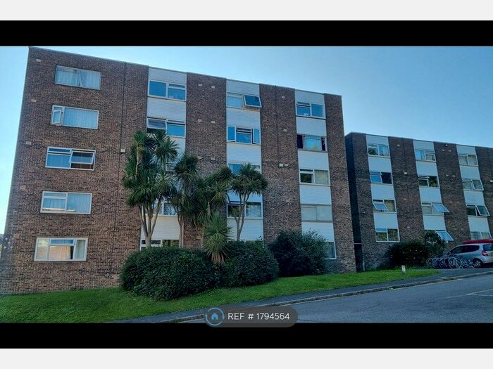 1 Bedroom Flat To Rent In Duncan Court, Southampton, SO19
