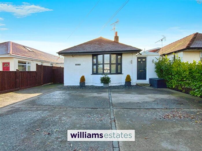 3 Bedroom Detached Bungalow For Sale In Abergele Road, Rhuddlan, LL18