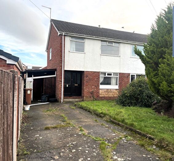 3 Bedroom Semi-Detached House For Sale In Min Awel, Flint, CH6