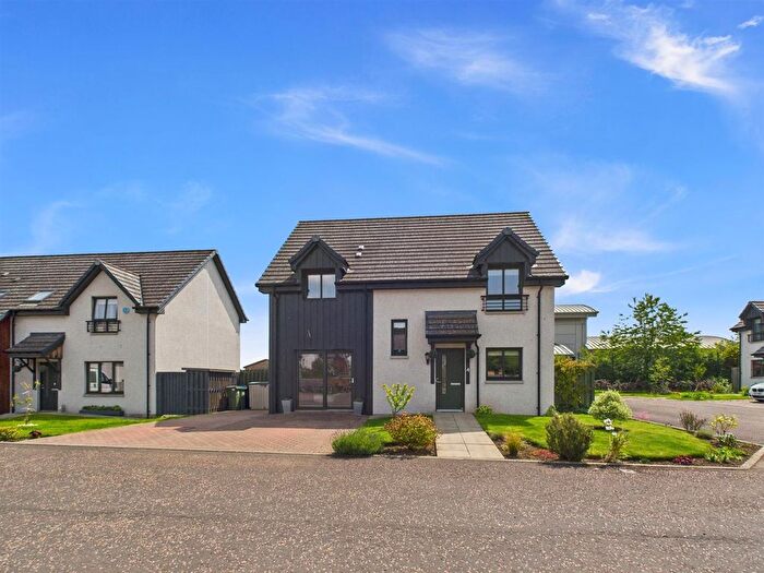 4 Bedroom Detached House For Sale In Whitson Close, Rattray, Blairgowrie, PH10