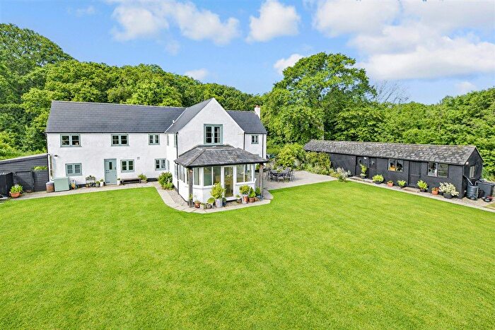 4 Bedroom Detached House For Sale In Wick Lane, Woolage Green, Kent, CT4