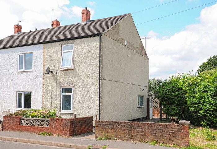 2 Bedroom Semi Detached House To Rent In Manor Road, Brimington, S43