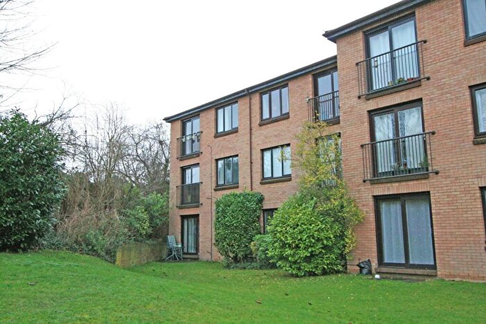 1 Bedroom Flat For Sale In Widmore Road, Kent, Bromley, BR1