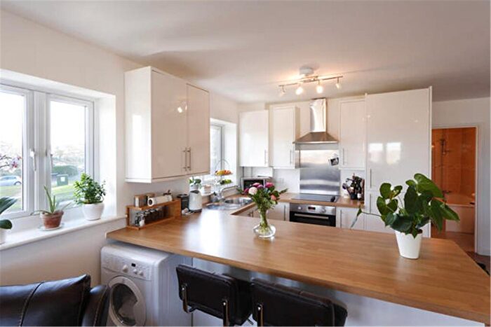 2 Bedroom Apartment To Rent In Brampton Road, Headington, Oxford, OX3