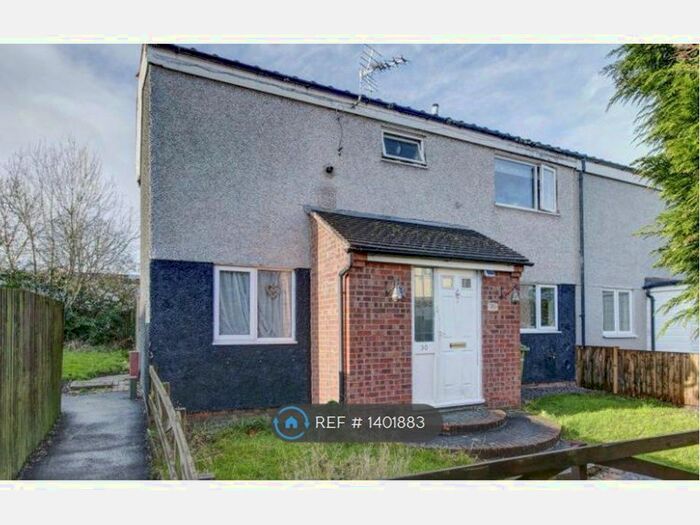 3 Bedroom Semi-Detached House To Rent In Longdon Close, Redditch, B98