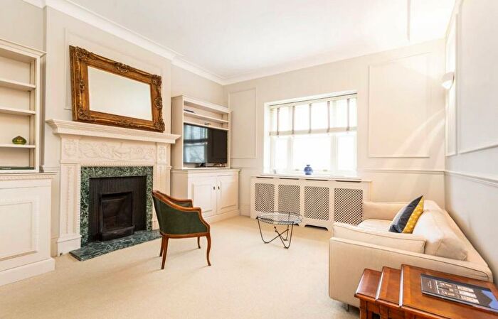 1 Bedroom Apartment To Rent In Hall Road, St John's Wood, London, NW8