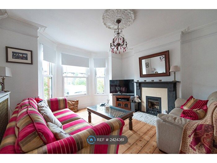 4 Bedroom Semi-Detached House To Rent In Corder Road, Ipswich, IP4