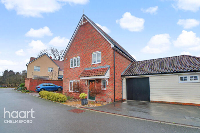 4 Bedroom Detached House For Sale In Petty Croft, Chelmsford, CM1