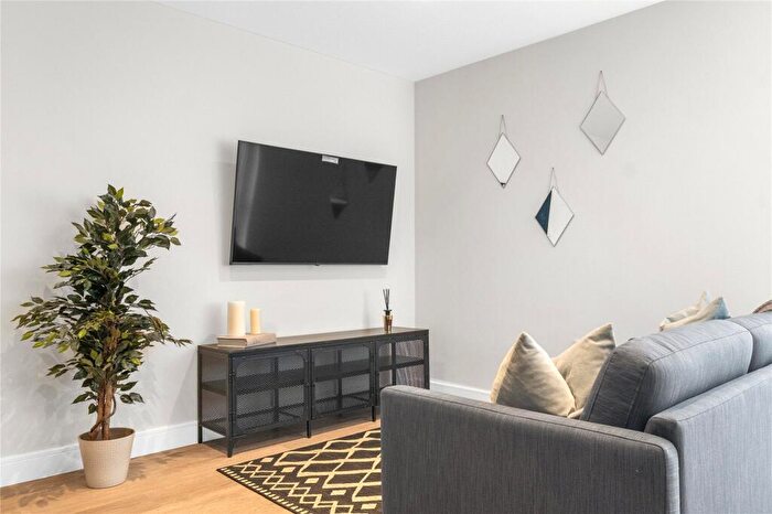 1 Bedroom Apartment To Rent In Selly Hill Road, Birmingham, West Midlands, B29