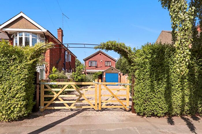 3 Bedroom Detached House For Sale In Percival Road, Hillmorton, Rugby, CV22