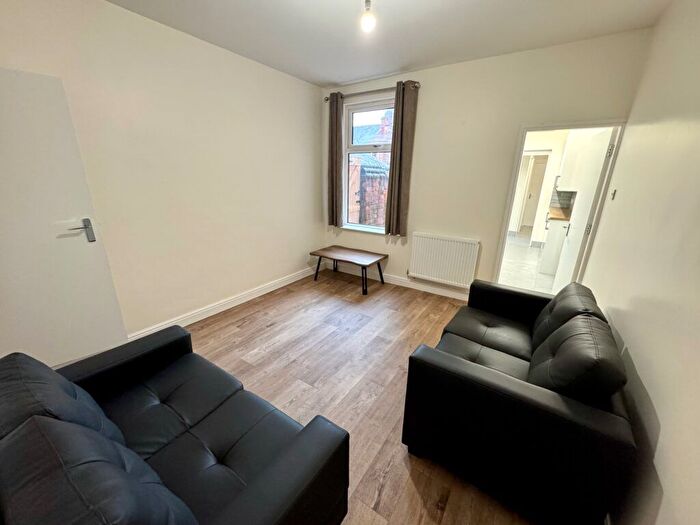 4 Bedroom Terraced House To Rent In Noel Street, Leicester, LE3