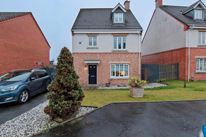 4 Bedroom Town House For Sale In Rockbank Crescent, Glenboig, North Lanarkshire, ML5