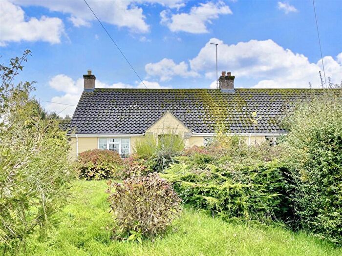2 Bedroom Semi-Detached Bungalow For Sale In Briantspuddle, Dorchester, DT2