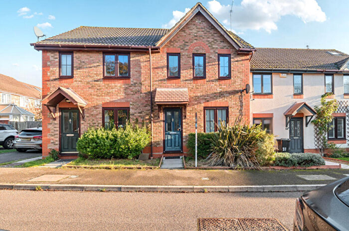 2 Bedroom Garage / Parking For Sale In Moorhen Drive, Lower Earley, Reading, RG6