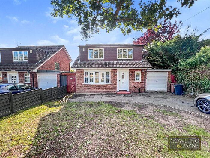 4 Bedroom Detached House For Sale In Brock Hill, Runwell, Wickford, SS11