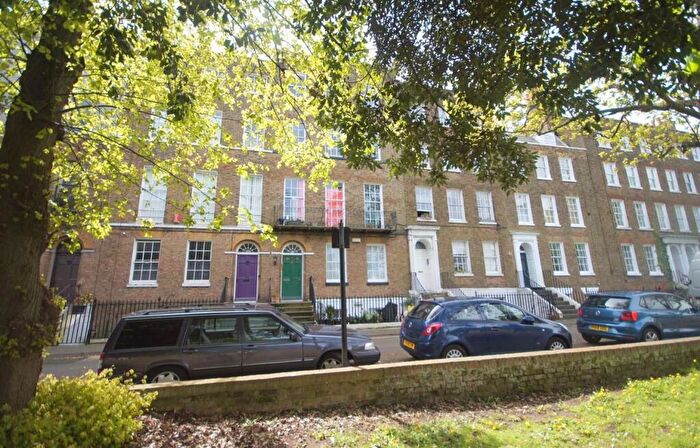 1 Bedroom Flat To Rent In Hawley Square, Margate, Kent, CT9