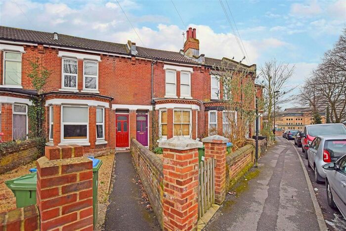 3 Bedroom Property To Rent In Handel Terrace, SO15