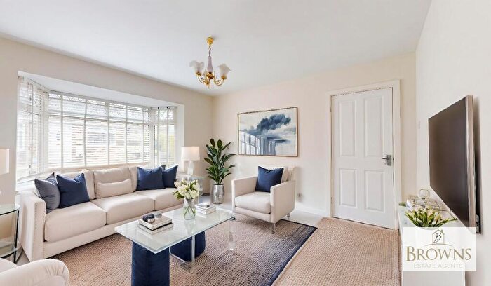 2 Bedroom Semi-Detached Bungalow For Sale In Wenlock Road, South Shields, NE34