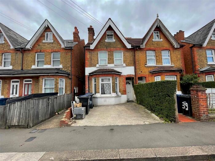 Houses for sale & to rent in UB2 5BD, Balfour Road, Southall Green Southall