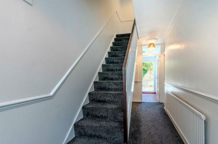 3 Bedroom House To Rent In Rye Hill Park, Peckham Rye, London, SE15