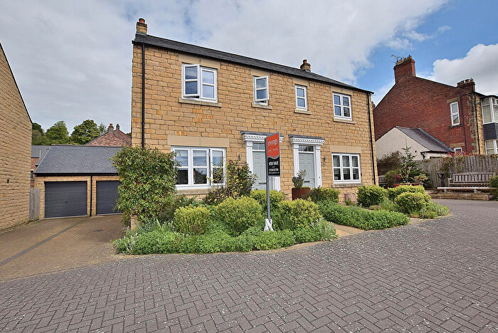 3 Bedroom Semi-Detached House For Sale In Reeth Road, Richmond, DL10