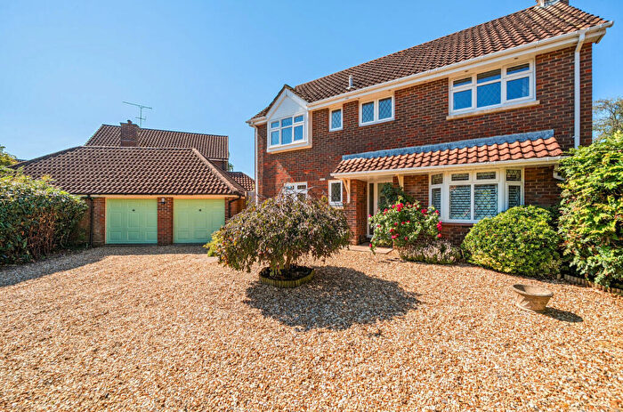 4 Bedroom Detached House For Sale In Springfields Close, Colden Common, Winchester, SO21