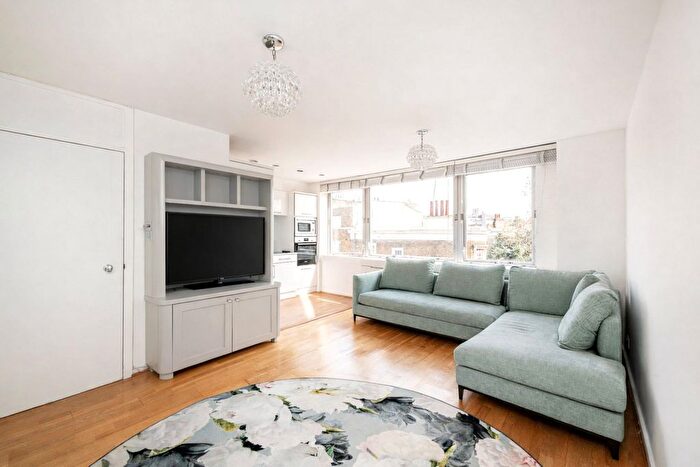 1 Bedroom Flat For Sale In Kendal Street, London, W2
