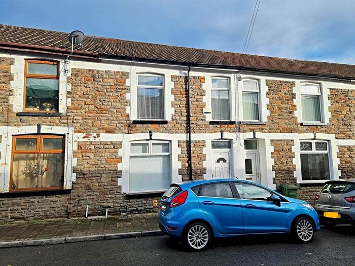 3 Bedroom Terraced House To Rent In Oliver Street, Hopkinstown, Pontypridd, CF37