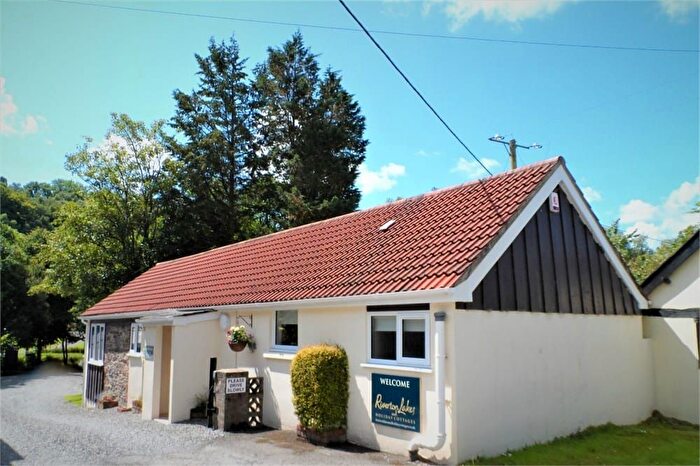 3 Bedroom Detached Bungalow To Rent In Riverton House Amp; Lakes, Swimbridge, Barnstaple, EX32