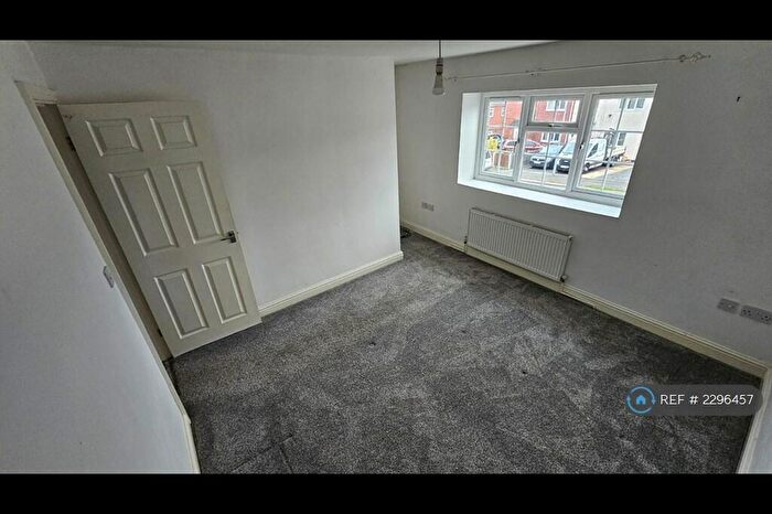 2 Bedroom End Of Terrace House To Rent In Kimberlee Avenue, Cookley, Kidderminster, DY10