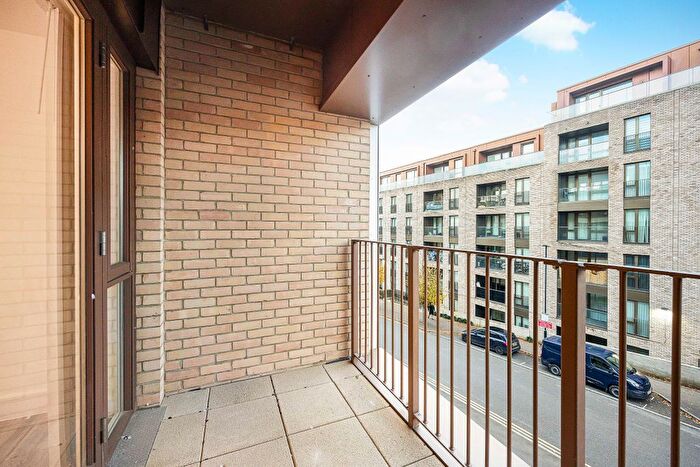 1 Bedroom Flat To Rent In Royal Engineers Way, London, NW7