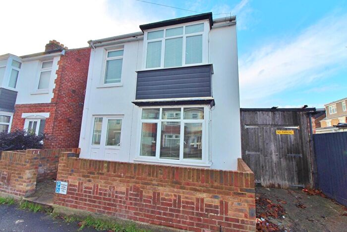 4 Bedroom Detached House For Sale In Kensington Road, North End, PO2