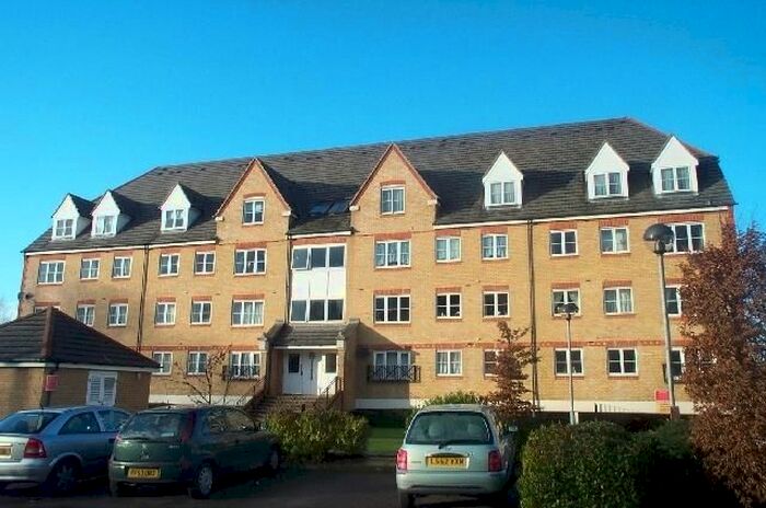 1 Bedroom Flat To Rent In Station Road, Borehamwood, WD6