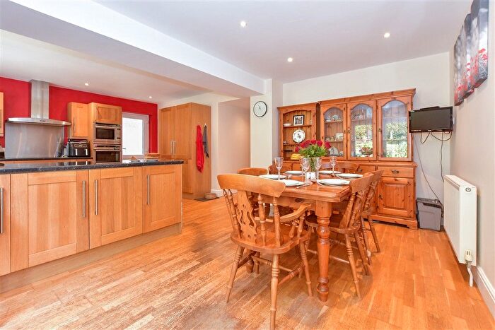 5 Bedroom Detached House For Sale In Henley Meadows, St. Michaels, Tenterden, Kent, TN30