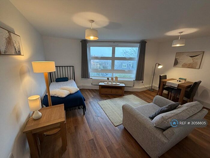 Studio To Rent In Akenside Road, London, NW3