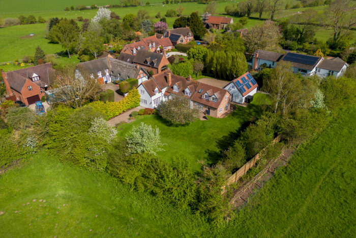 5 Bedroom Detached House For Sale In Hunningham Leamington Spa, Third Acre, Triple Garage With Gym Over, CV33