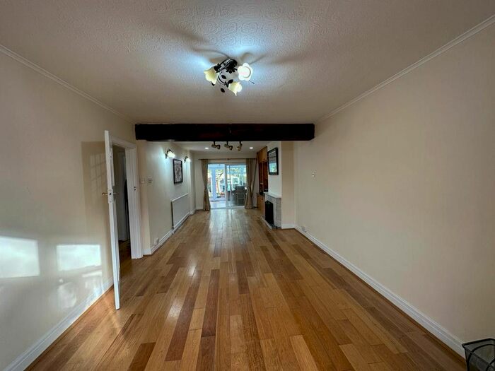 3 Bedroom Terraced House To Rent In Kings Road, Harrow, HA2