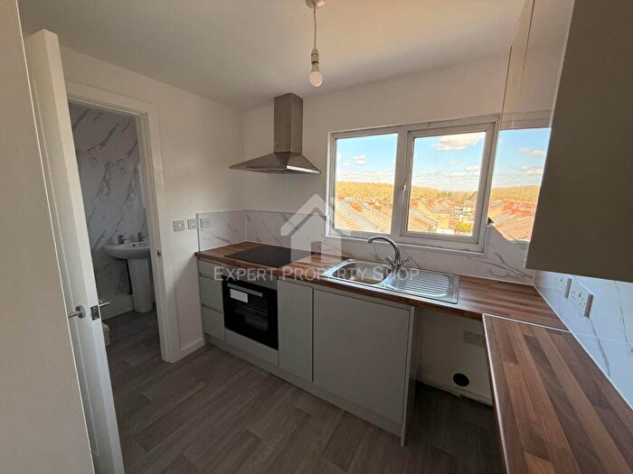 1 Bedroom Apartment To Rent In Flat, Annesley Road, Hucknall, NG15