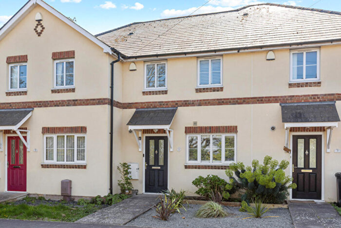 3 Bedroom Terraced House For Sale In Birdham Road, Chichester, PO20