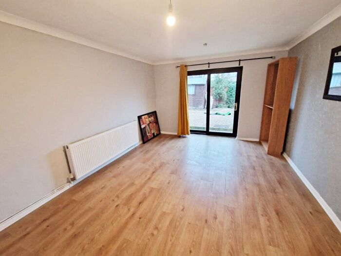 2 Bedroom End Of Terrace House To Rent In Magdalene Way, Hucknall, Nottingham, Nottinghamshire, NG15